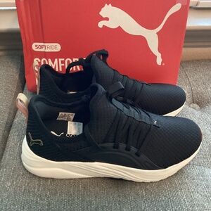 Puma Women's Softride Sophia 2 Running Sneakers, size 9